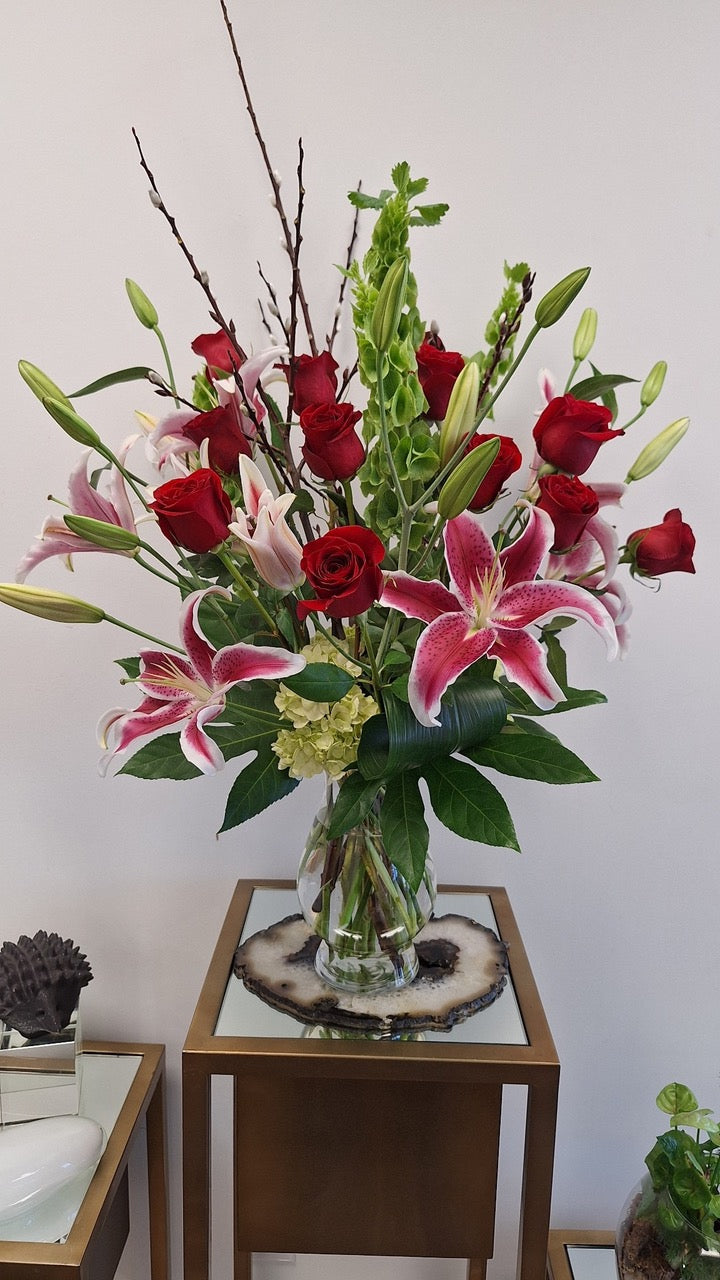 Premium Lilies and Roses